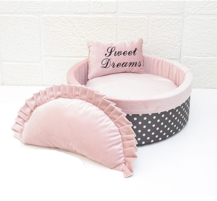 DREAMS Luxurious Bed